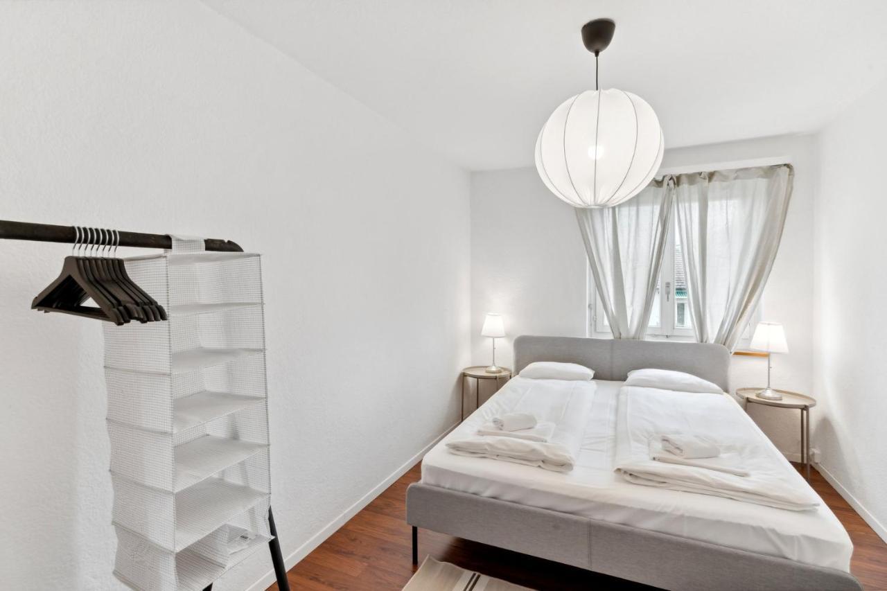 Affordable Comfort In Zurich Apartment Luaran gambar