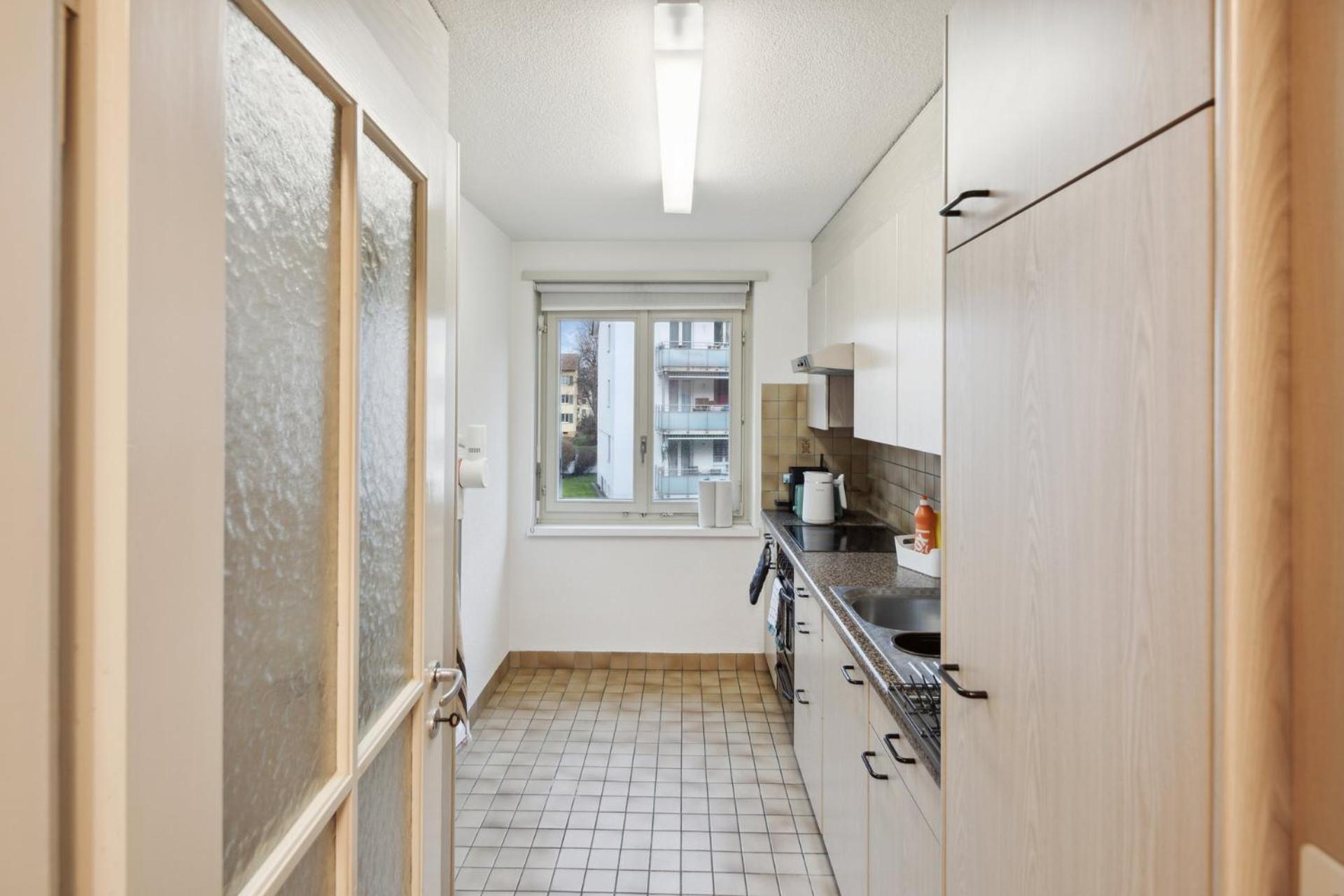 Affordable Comfort In Zurich Apartment Luaran gambar