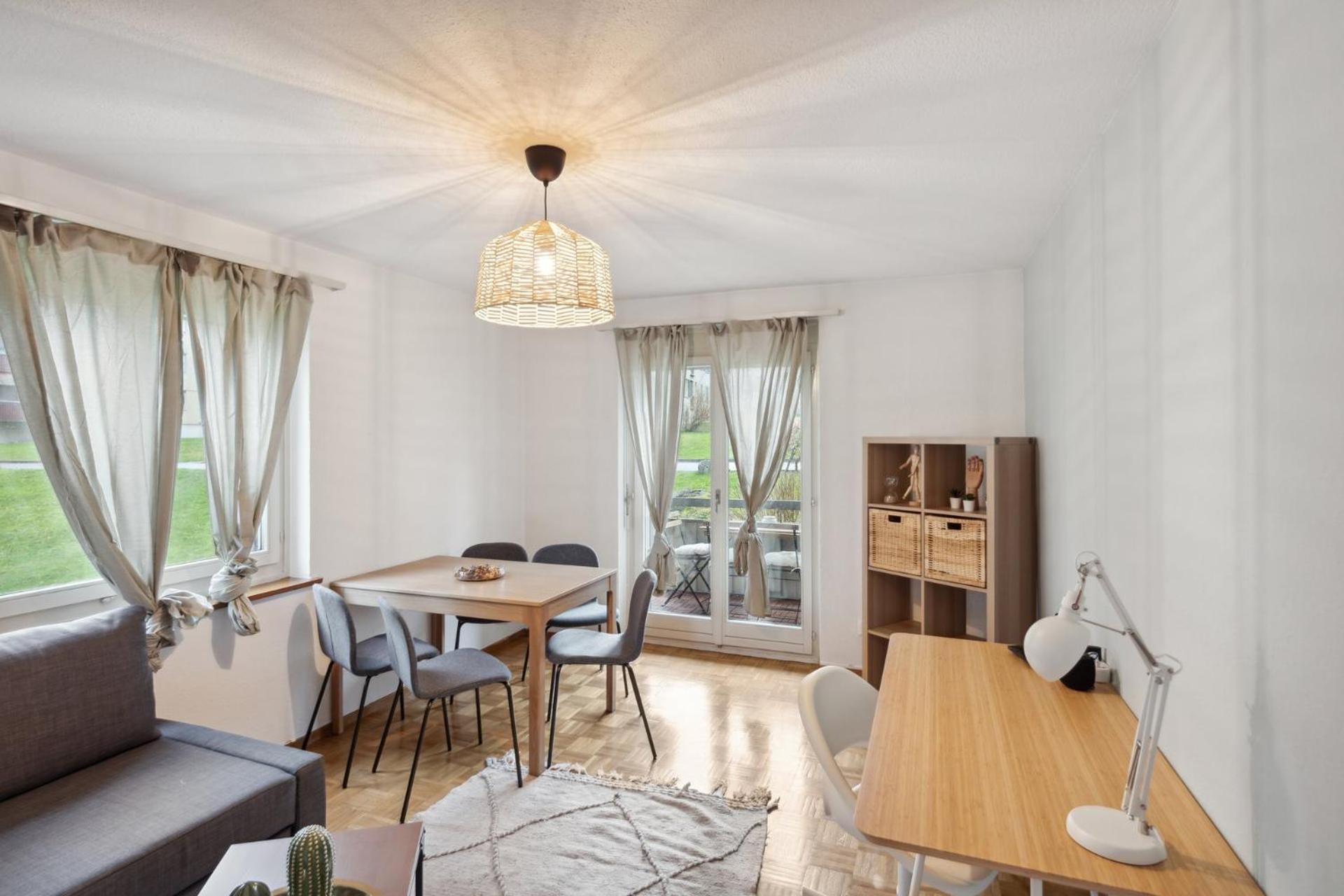 Affordable Comfort In Zurich Apartment Luaran gambar
