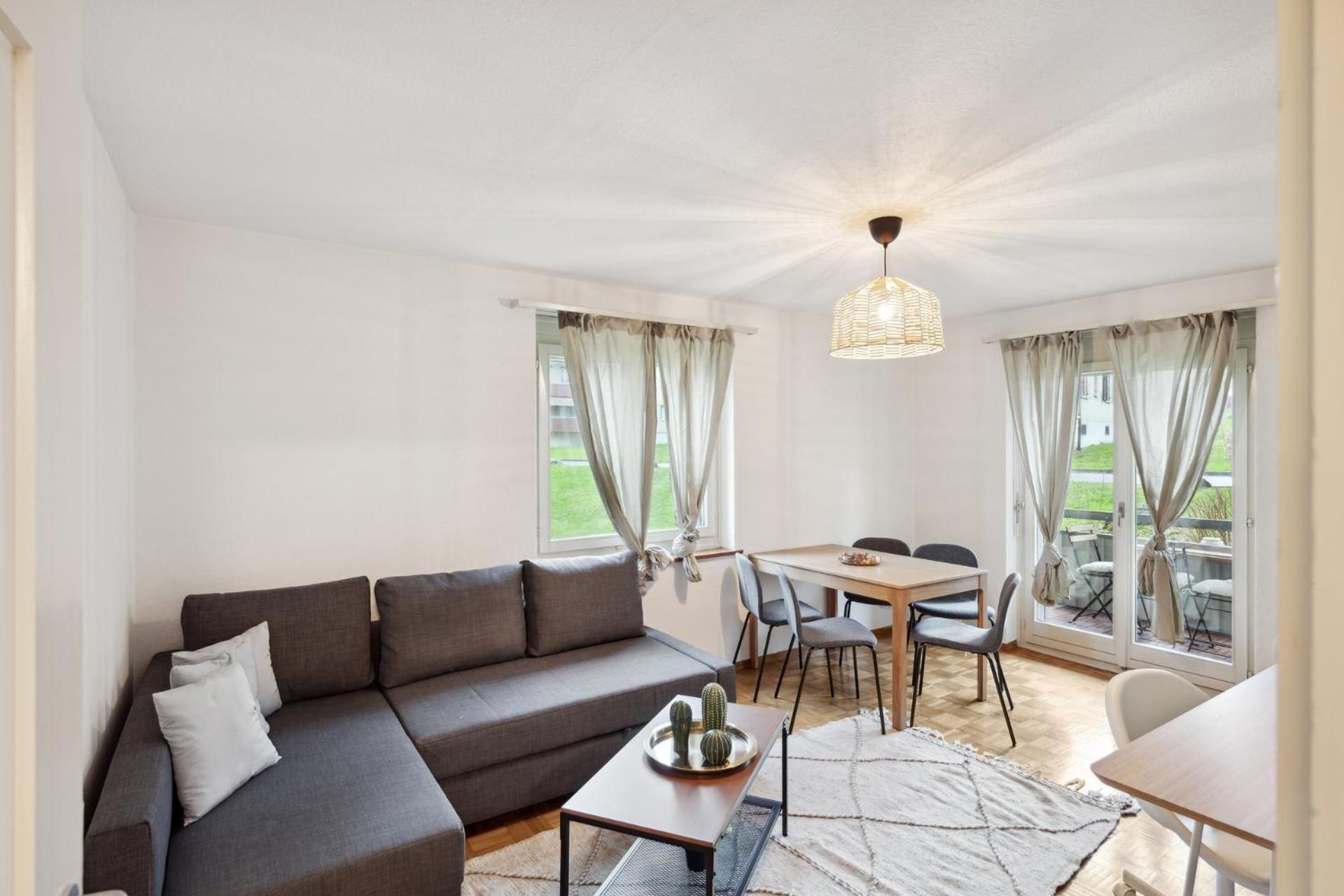 Affordable Comfort In Zurich Apartment Luaran gambar