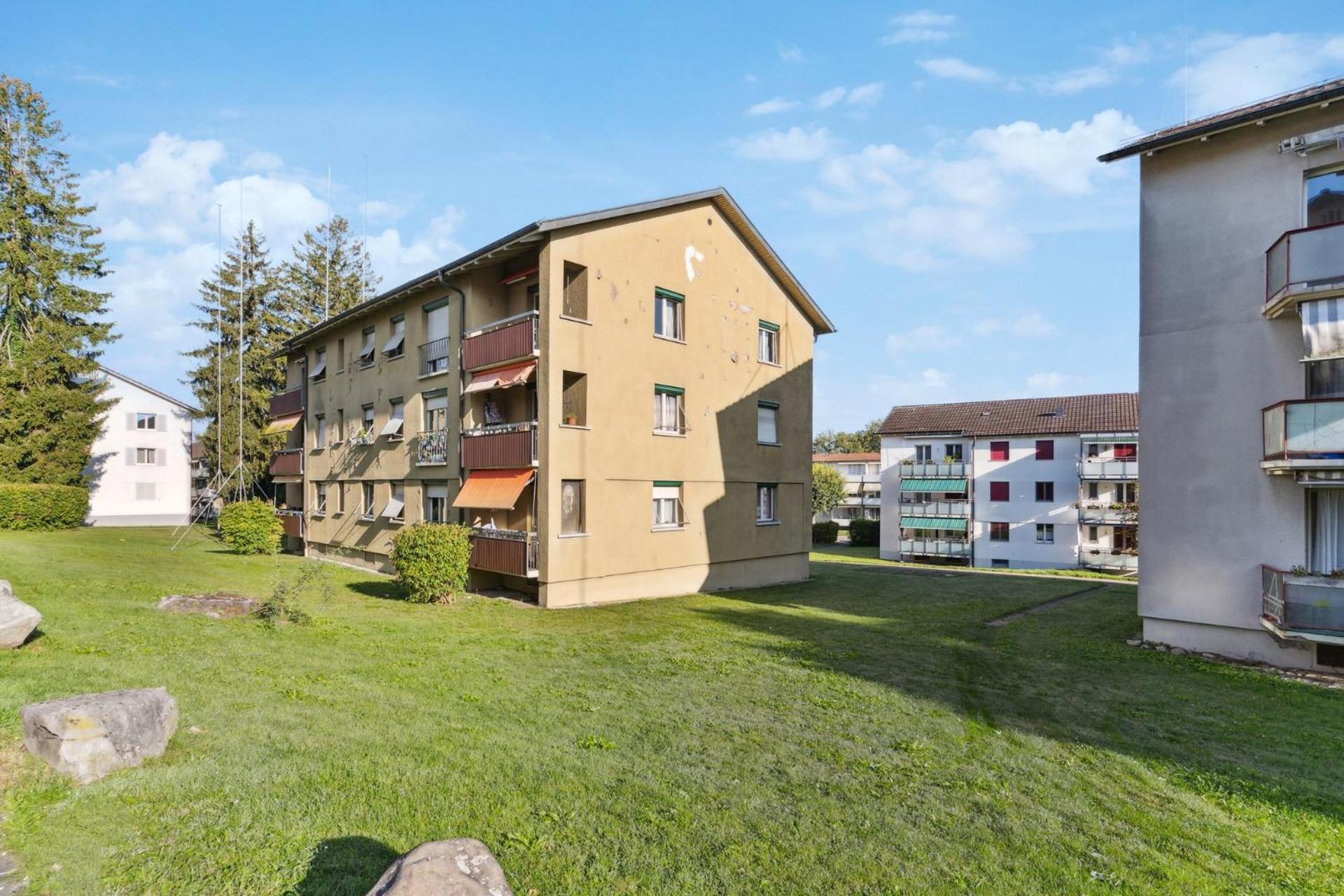 Affordable Comfort In Zurich Apartment Luaran gambar
