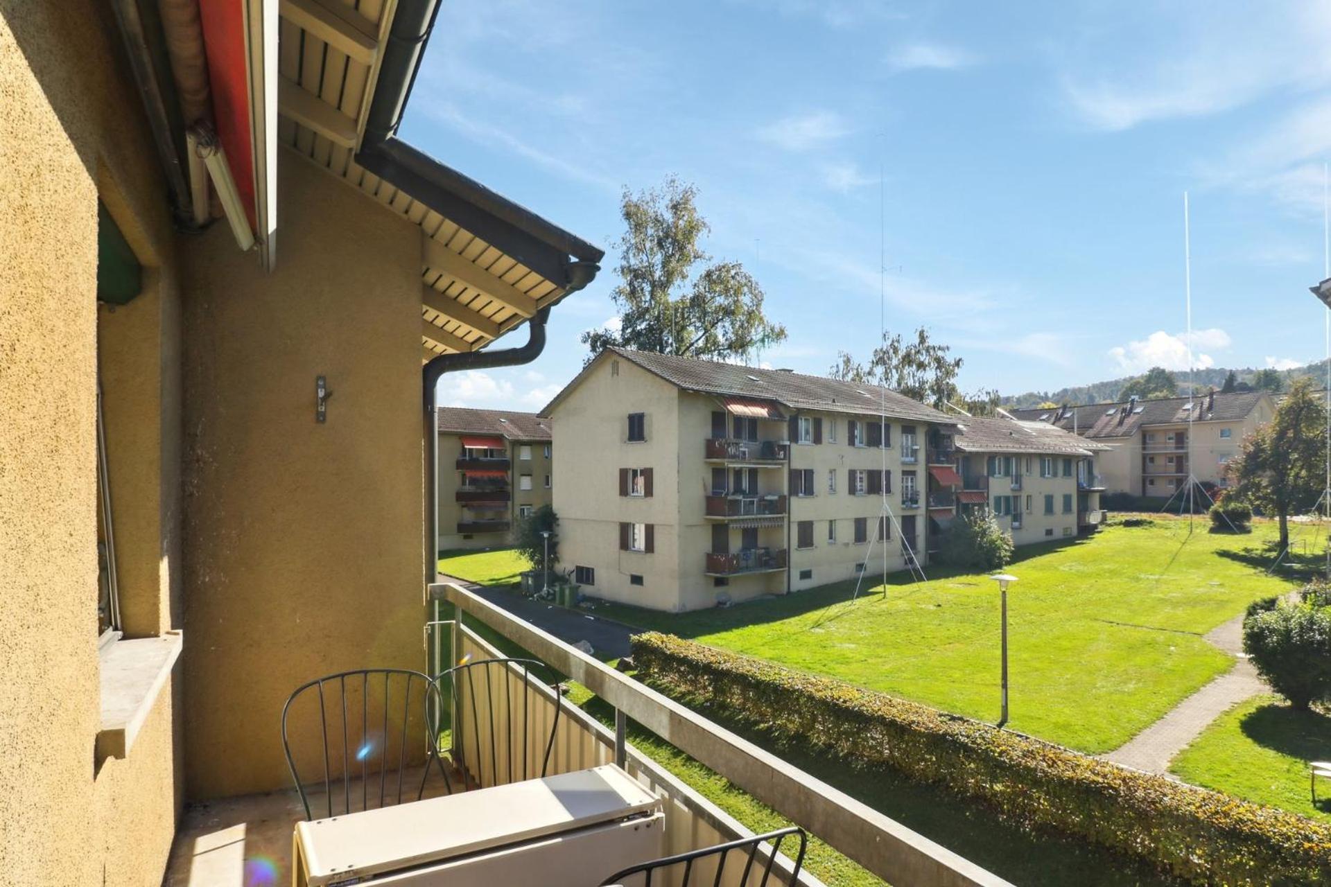 Affordable Comfort In Zurich Apartment Luaran gambar