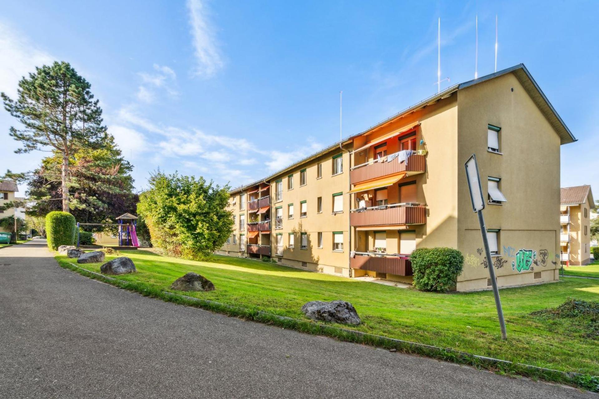 Affordable Comfort In Zurich Apartment Luaran gambar