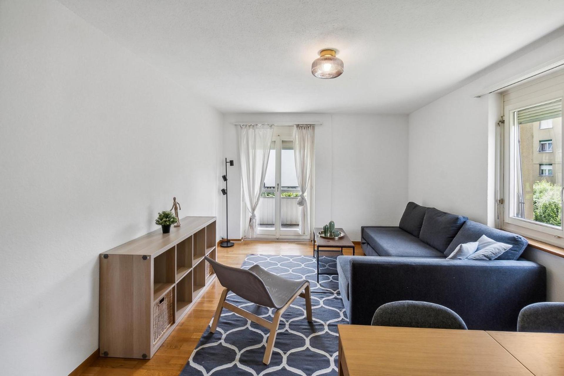 Affordable Comfort In Zurich Apartment Luaran gambar